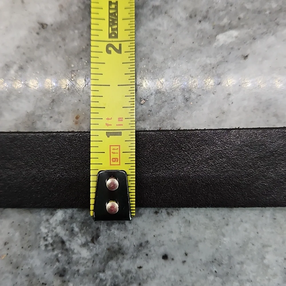 NWT Linea Pelle Black Silver CIRCLES goth 90s Thin Belt   Size Small